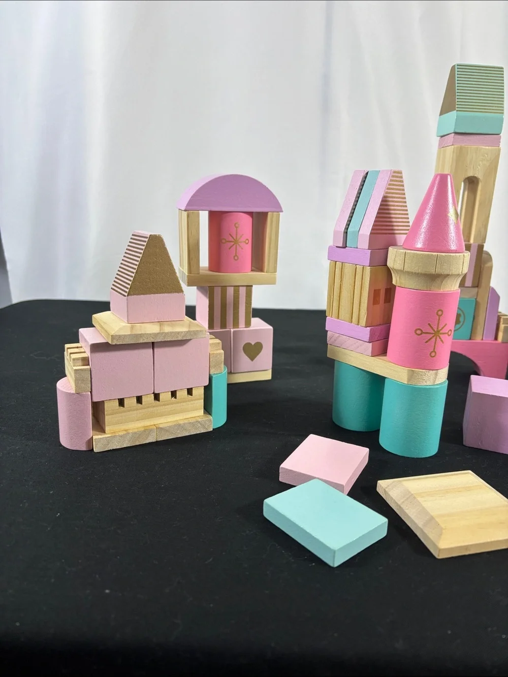 FAO Schwarz Pastel Wooden Building Block Castle Set - Pink & Teal 74 pieces